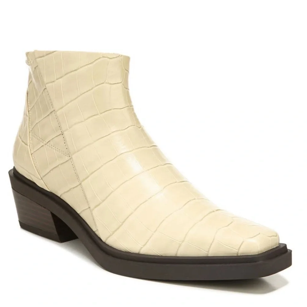 Franco Sarto Fina Western Bootie in Cream Croc Faux Leather Size 6